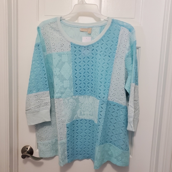NWOT LOGO Lavish By Lori Goldstein Patchwork 3/4 Sleeve Lace Top Size 2X Ret $86 - Picture 3 of 12